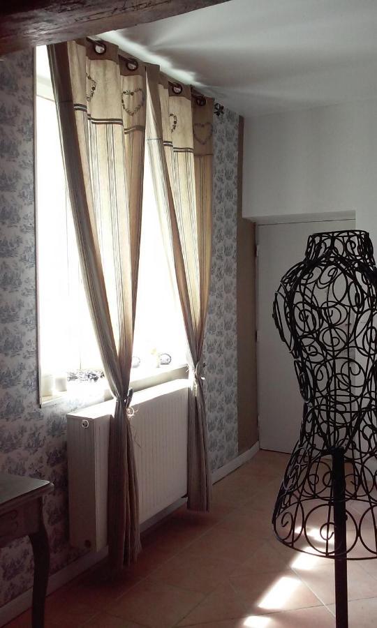 Les Bories En Champagne Villa Montlevon Bagian luar foto