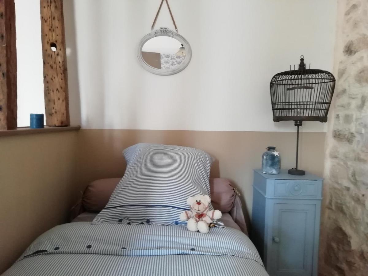 Les Bories En Champagne Villa Montlevon Bagian luar foto