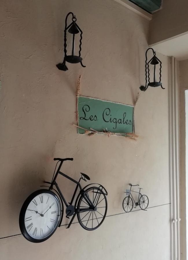 Les Bories En Champagne Villa Montlevon Bagian luar foto